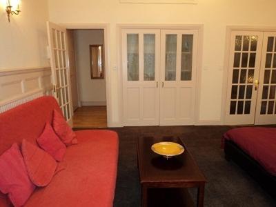 Palace Residential Lets Edinburgh Room photo